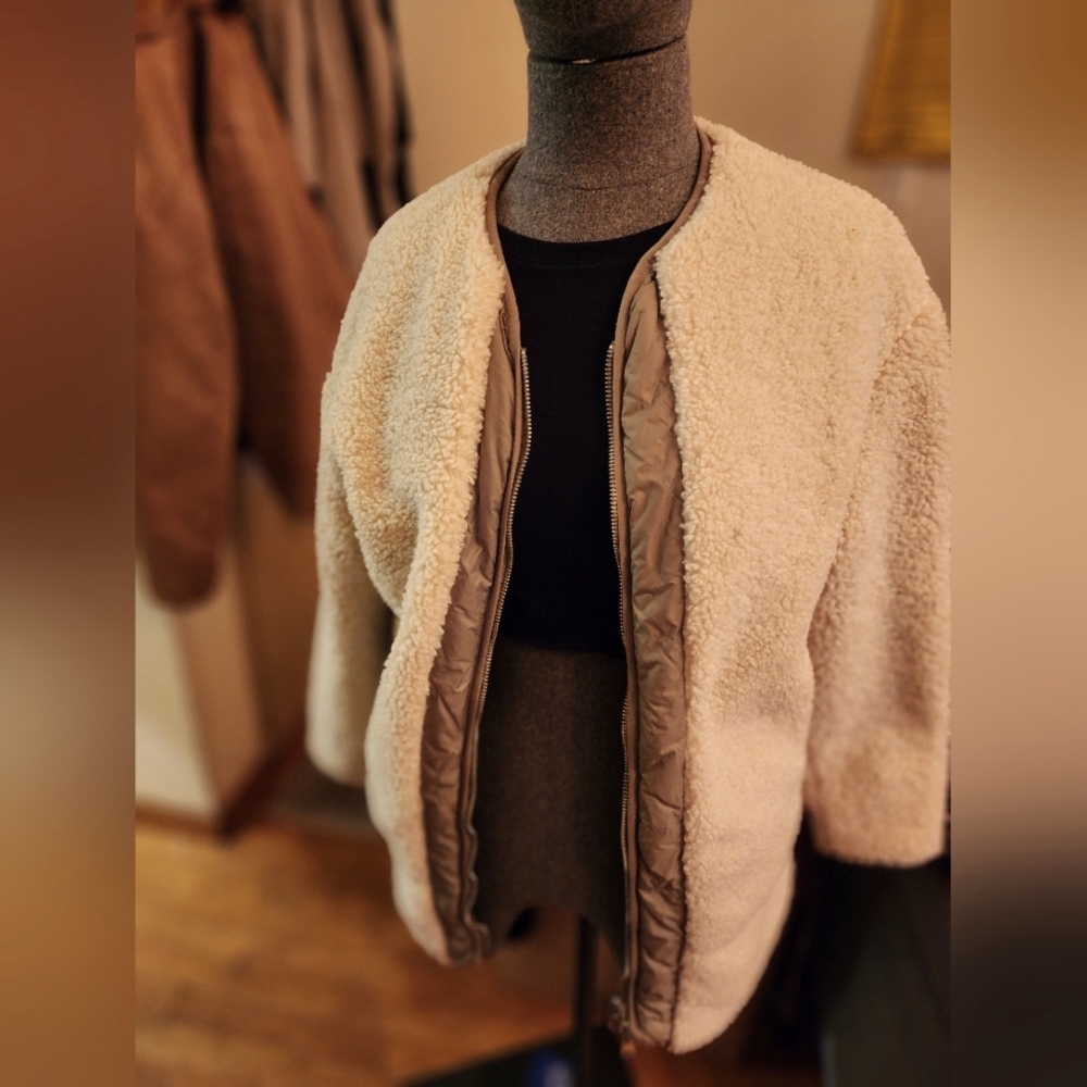 Reversable Fleece Jacket - Picture 3 of 6
